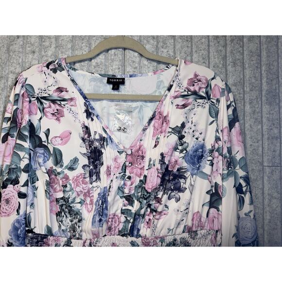 Torrid Top Womens Size 0 Wrap Babydoll Floral Print Flared Sleeve Tunic - Picture 2 of 5